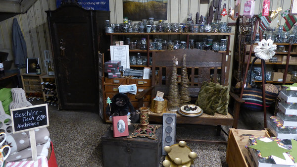 Historische Kleineisenwaren